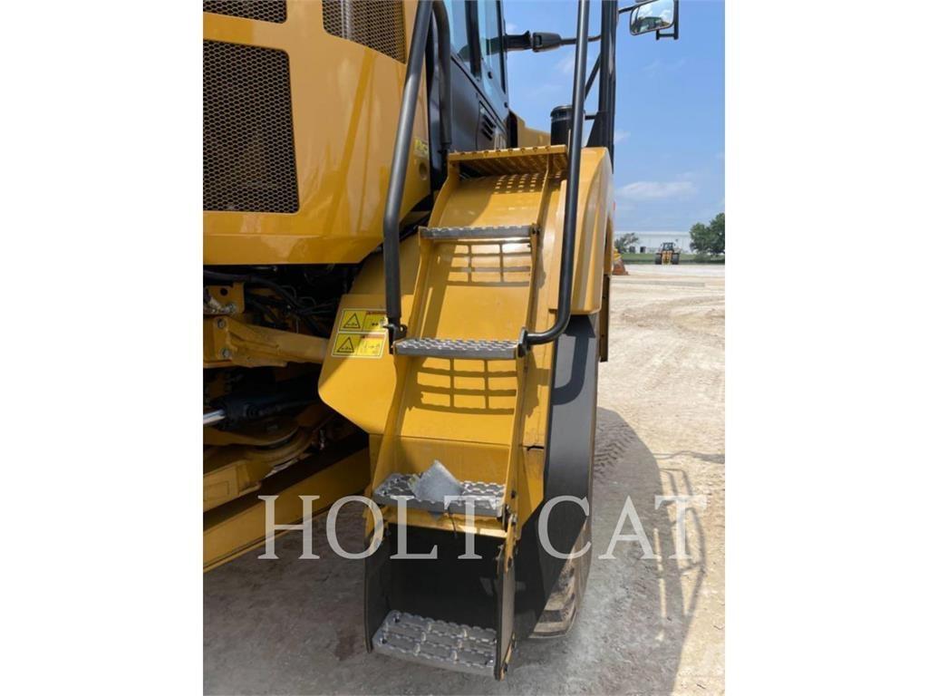 CAT 730 Knik dumptrucks