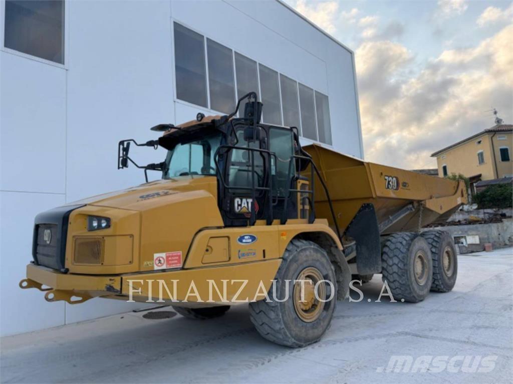CAT 730 Knik dumptrucks