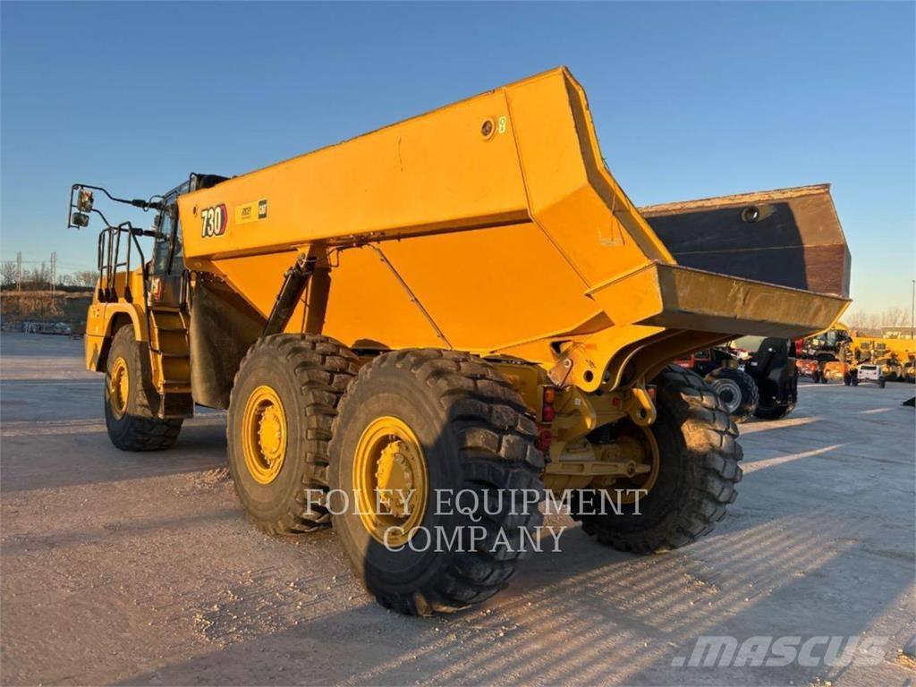 CAT 730-04 Knik dumptrucks