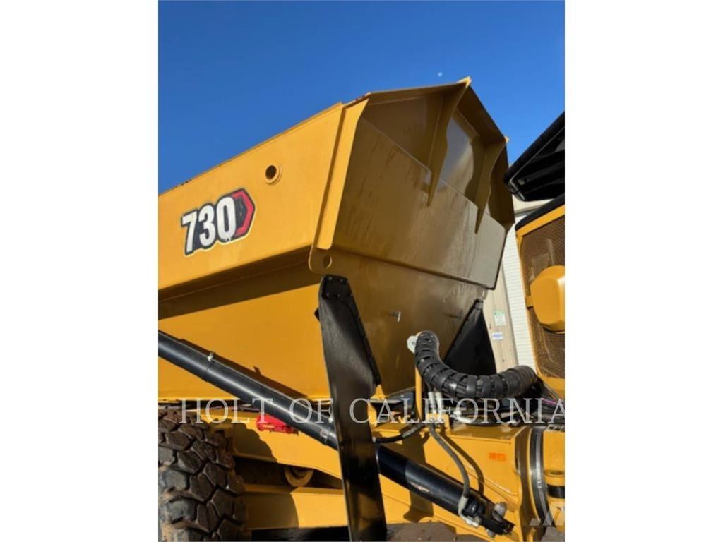 CAT 730-04 Knik dumptrucks