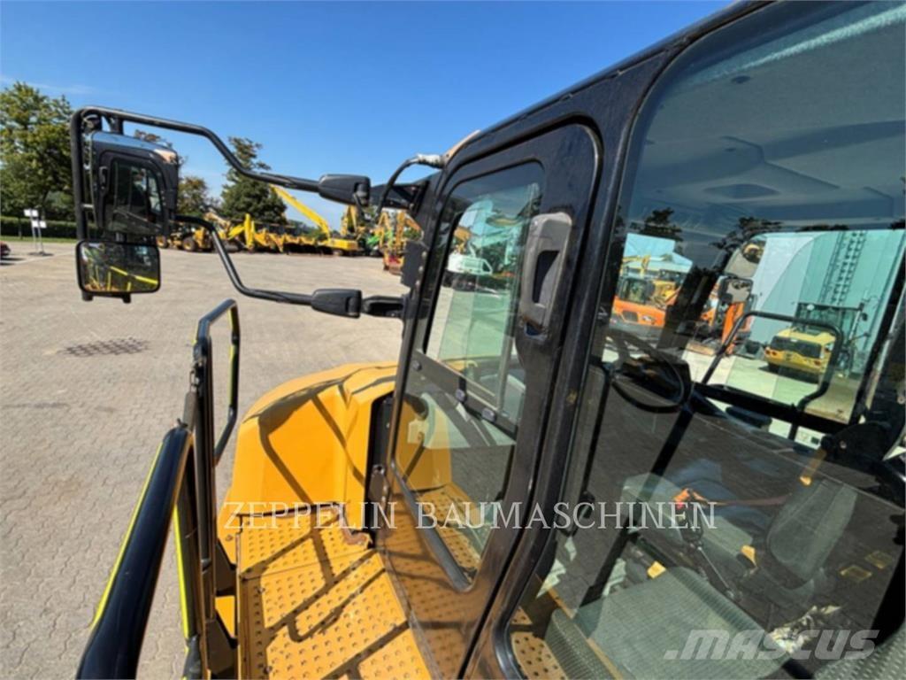 CAT 730-04A Knik dumptrucks