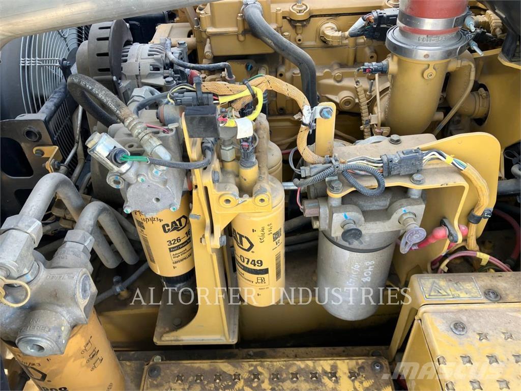 CAT 730C WT Knik dumptrucks