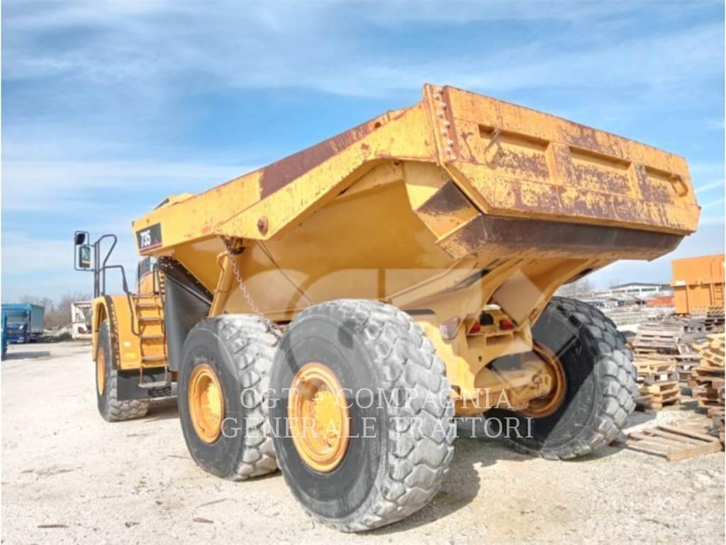 CAT 735 Knik dumptrucks
