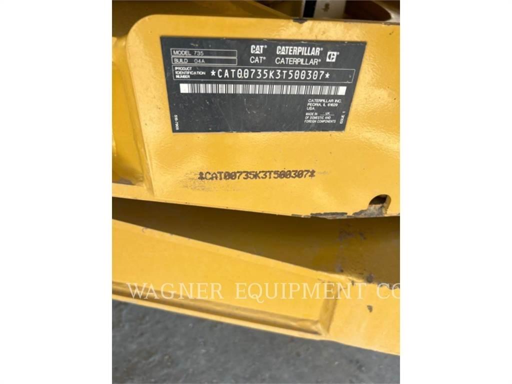 CAT 735 Knik dumptrucks