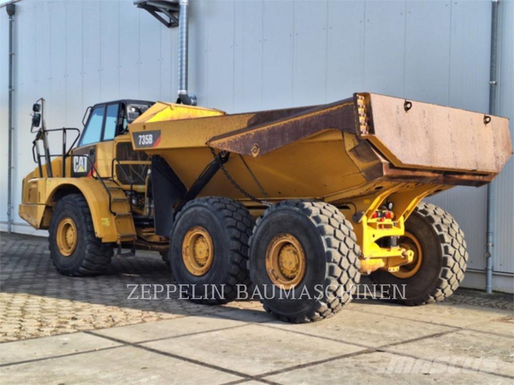 CAT 735B Knik dumptrucks
