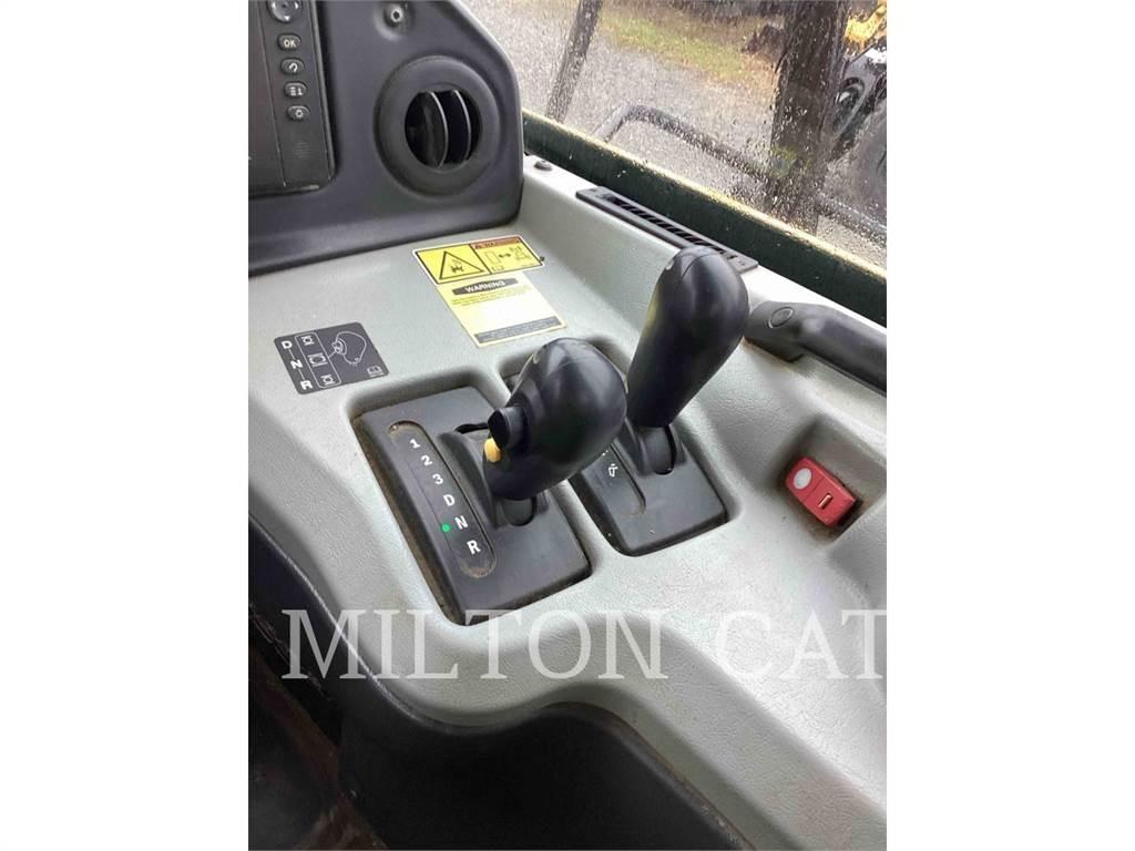 CAT 735C Knik dumptrucks
