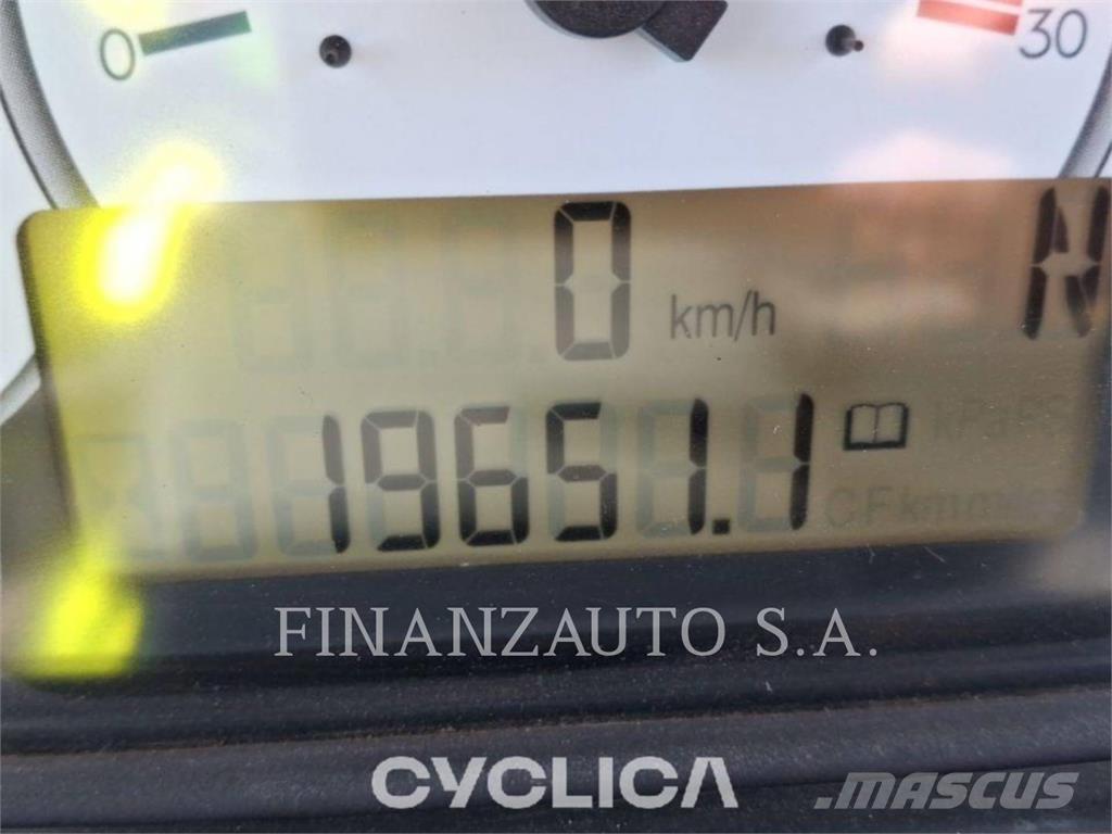 CAT 740 Knik dumptrucks