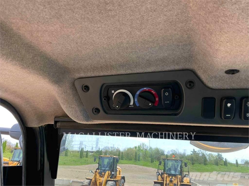 CAT 740 GC Knik dumptrucks