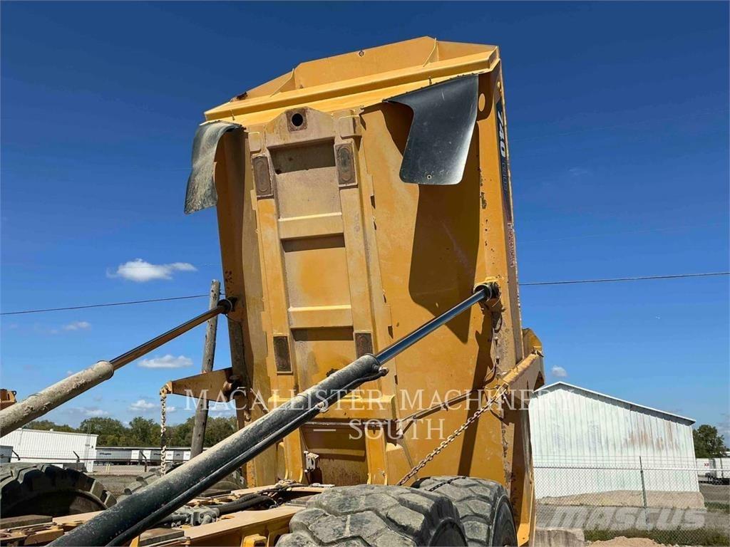 CAT 740 GC Knik dumptrucks