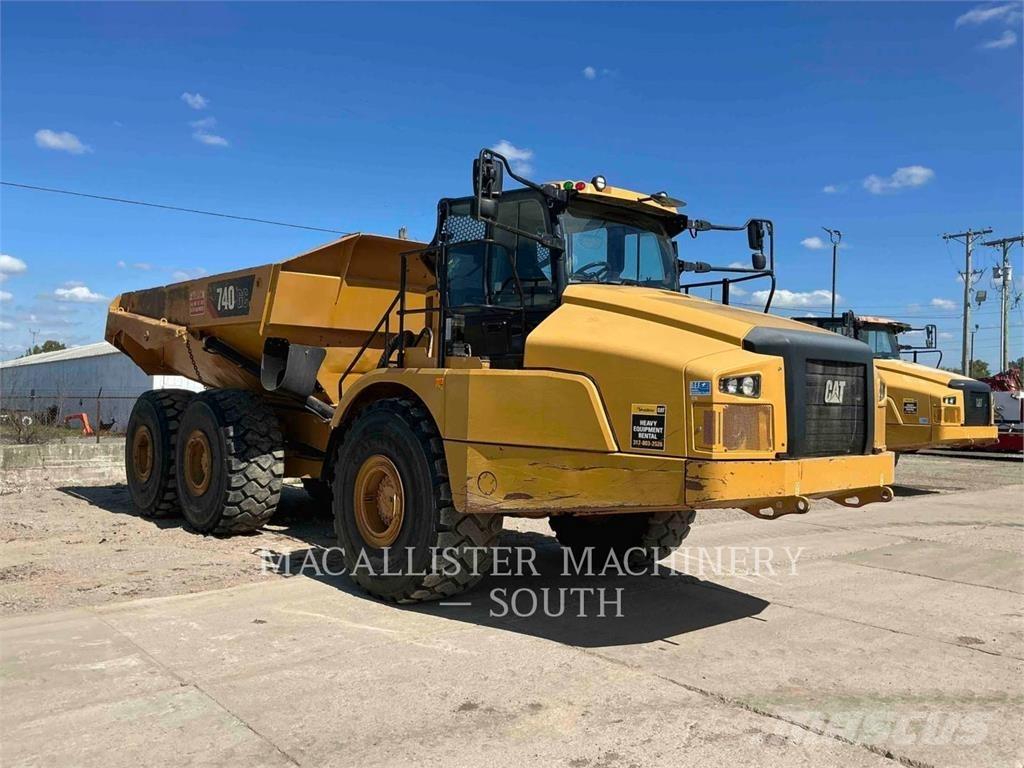 CAT 740 GC Knik dumptrucks