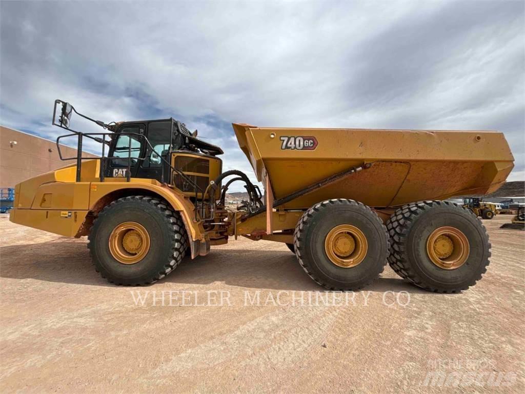 CAT 740 GC TG Knik dumptrucks