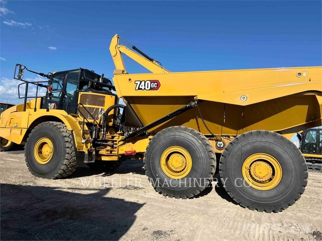 CAT 740 GC TG Knik dumptrucks