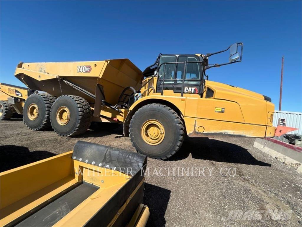CAT 740 GC TG Knik dumptrucks