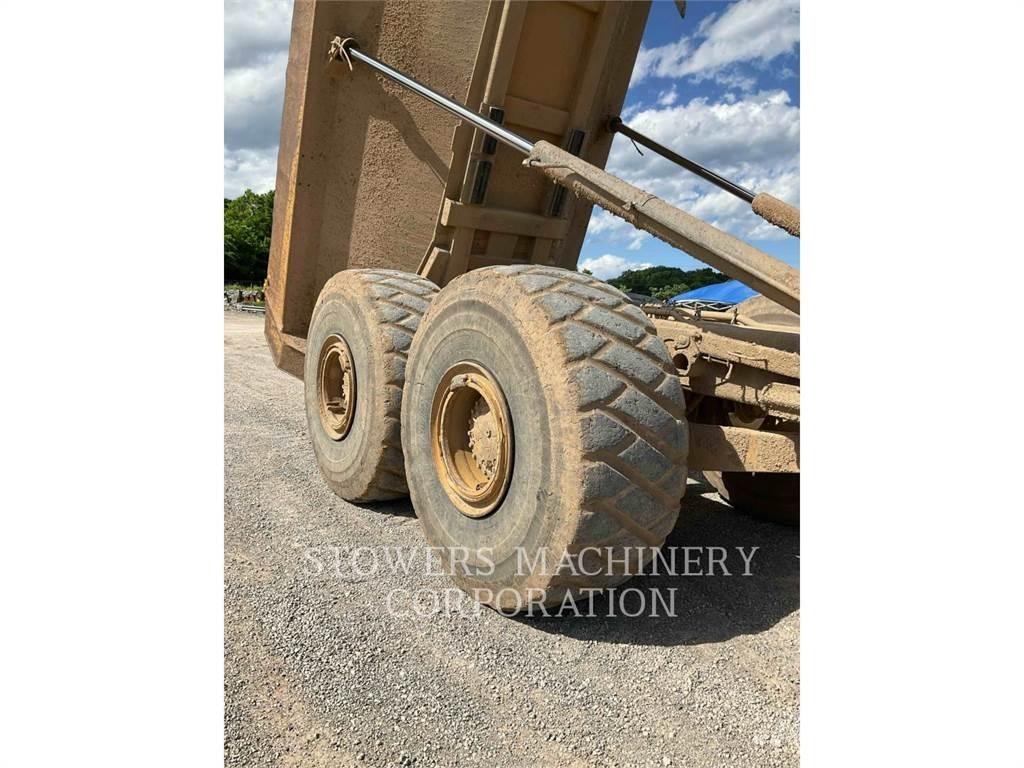 CAT 740B Knik dumptrucks