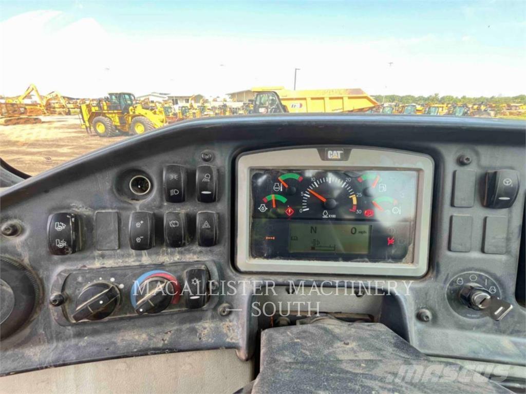 CAT 740B Knik dumptrucks