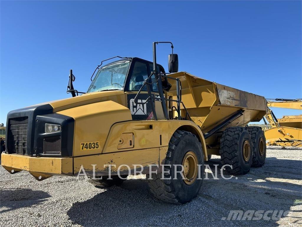 CAT 740B Knik dumptrucks