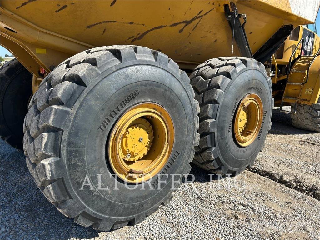 CAT 740B Knik dumptrucks