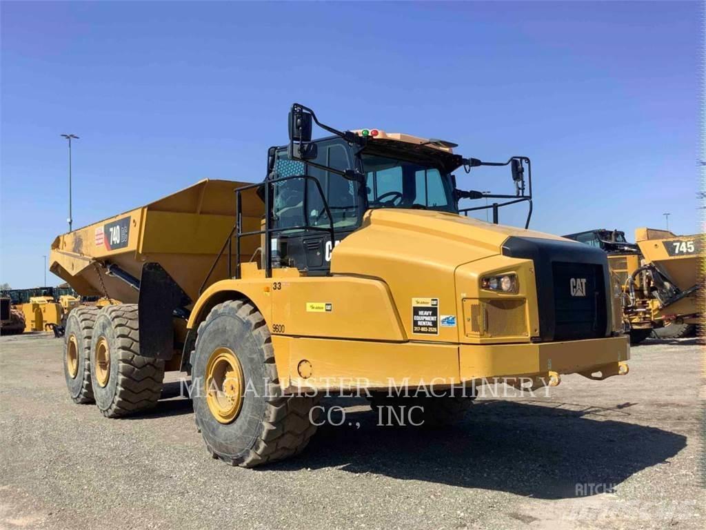 CAT 740GC Knik dumptrucks