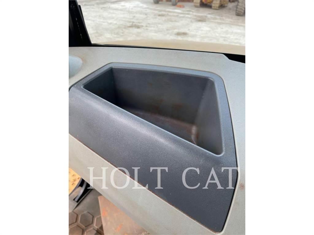 CAT 740GC Knik dumptrucks