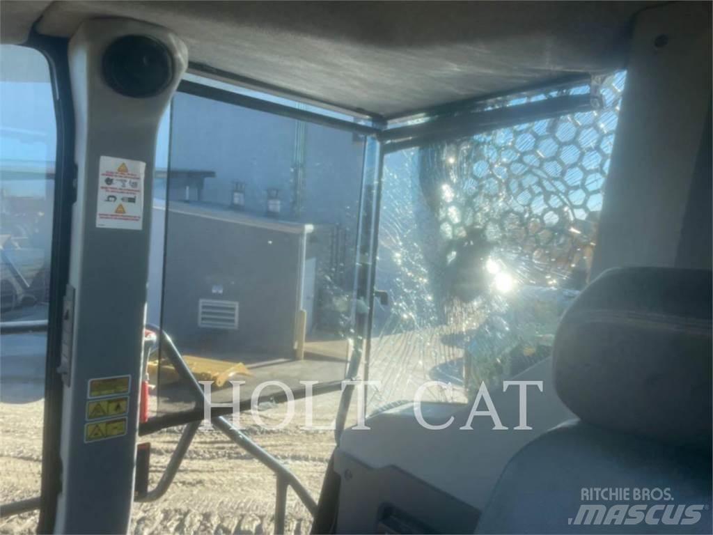 CAT 745 Knik dumptrucks