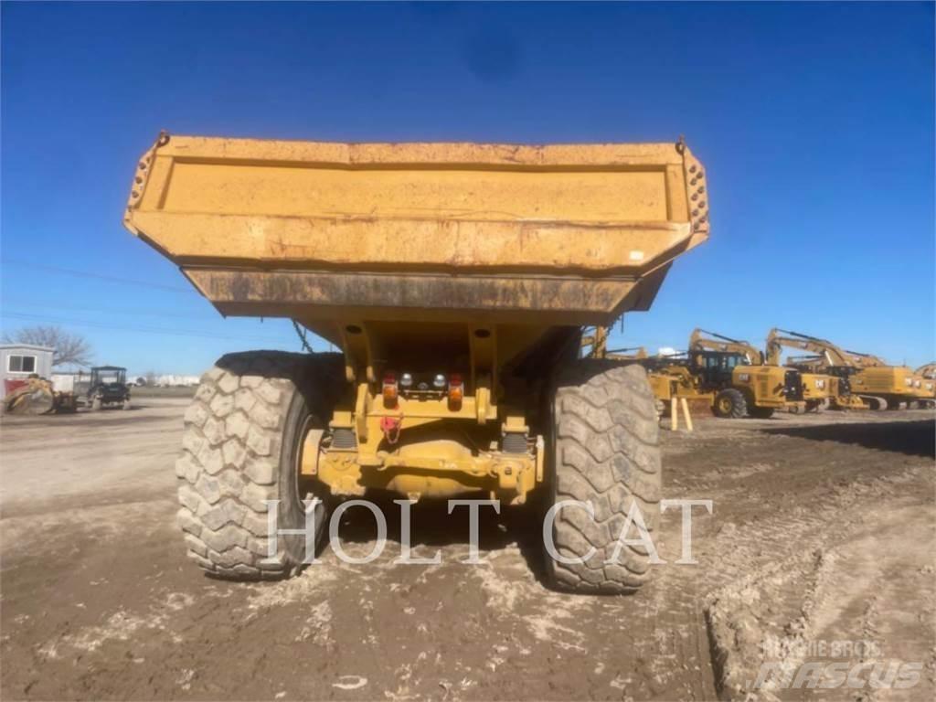 CAT 745 Knik dumptrucks