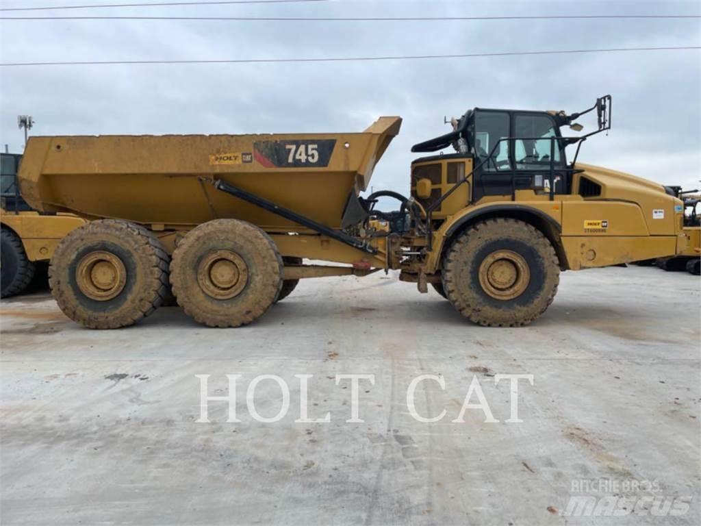 CAT 745 Knik dumptrucks