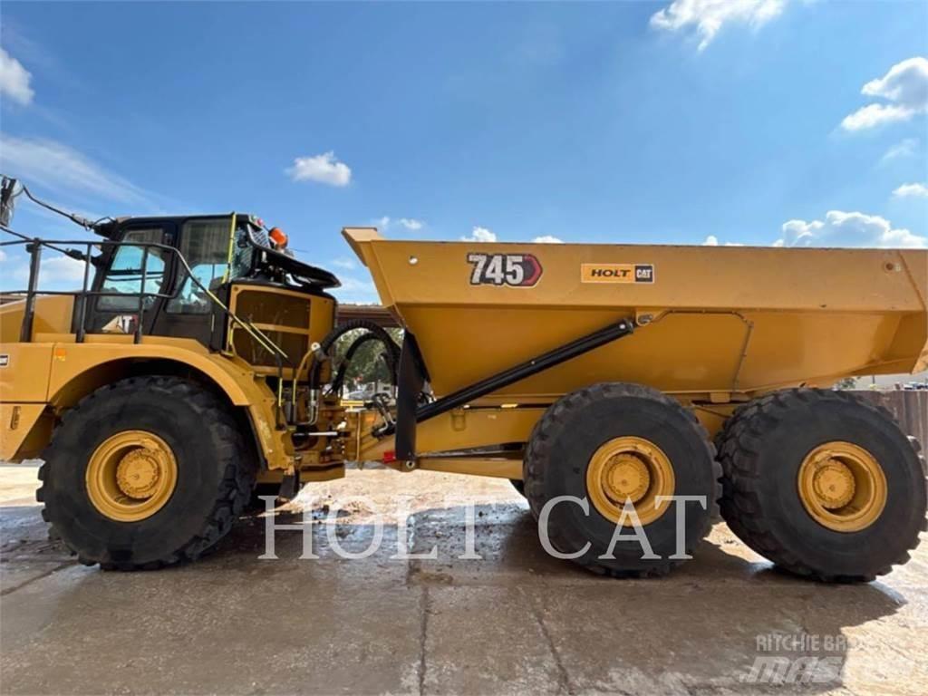 CAT 745 Knik dumptrucks