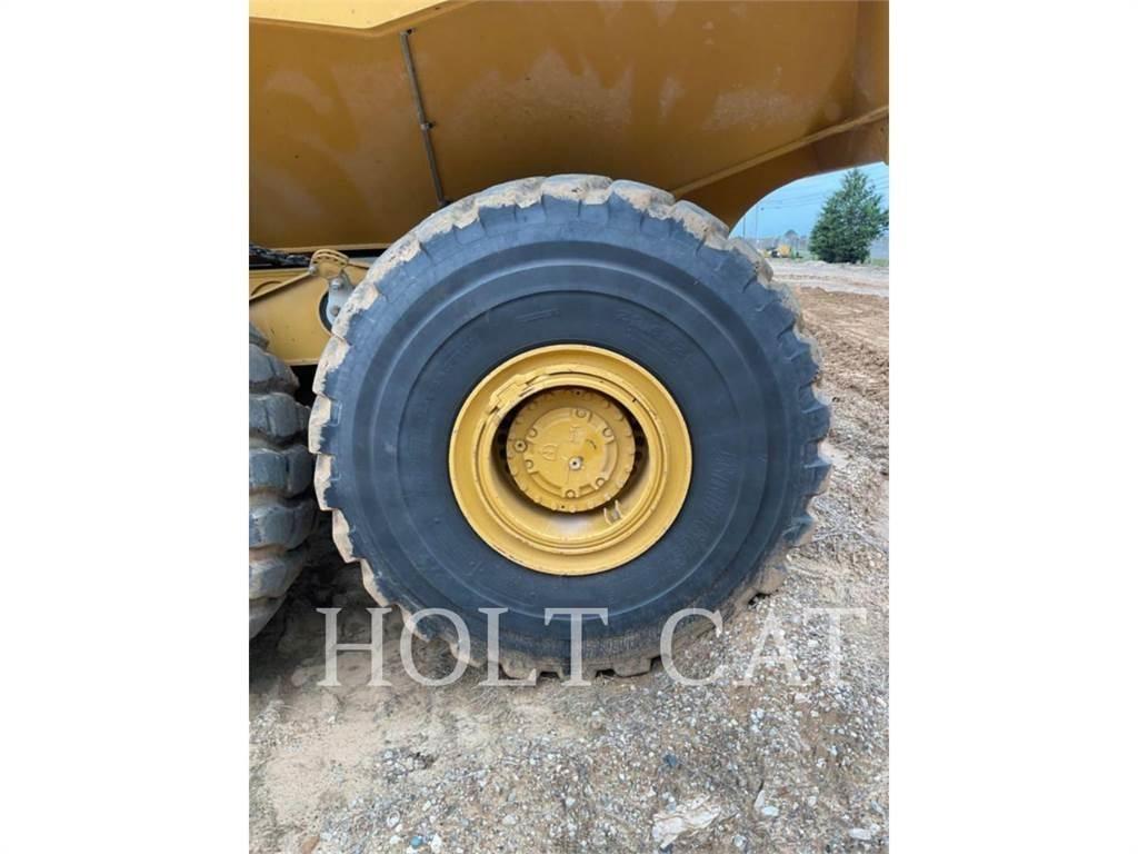 CAT 745 Knik dumptrucks