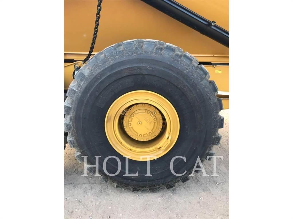 CAT 745 Knik dumptrucks
