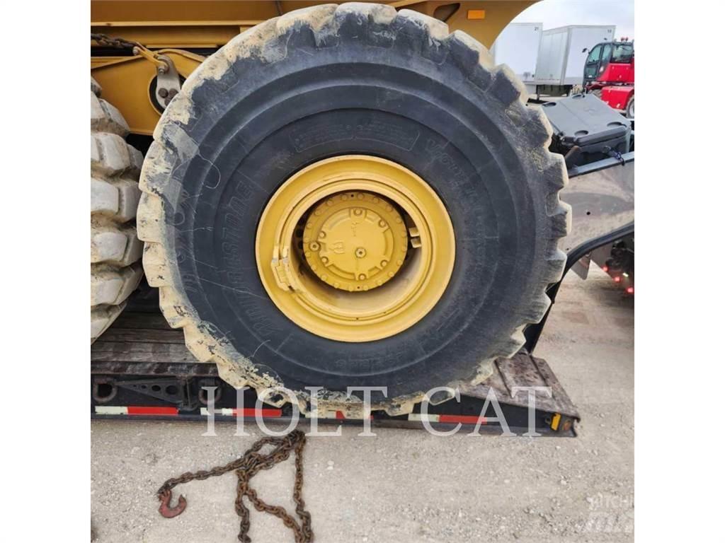 CAT 745 Knik dumptrucks