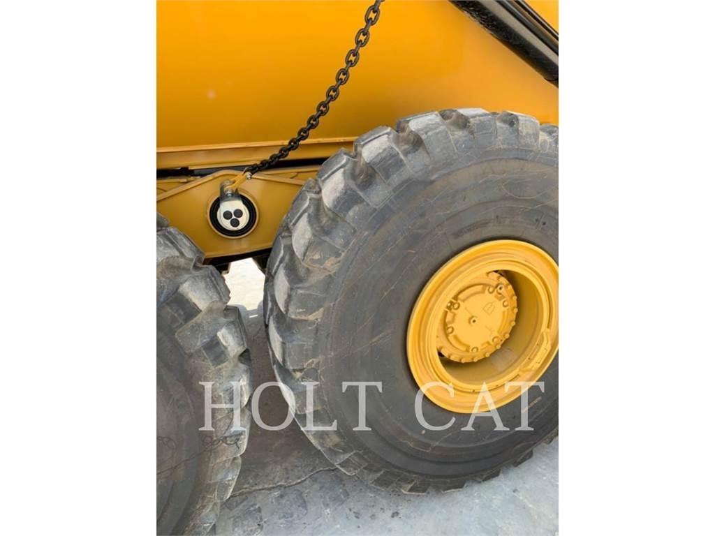 CAT 745 Knik dumptrucks