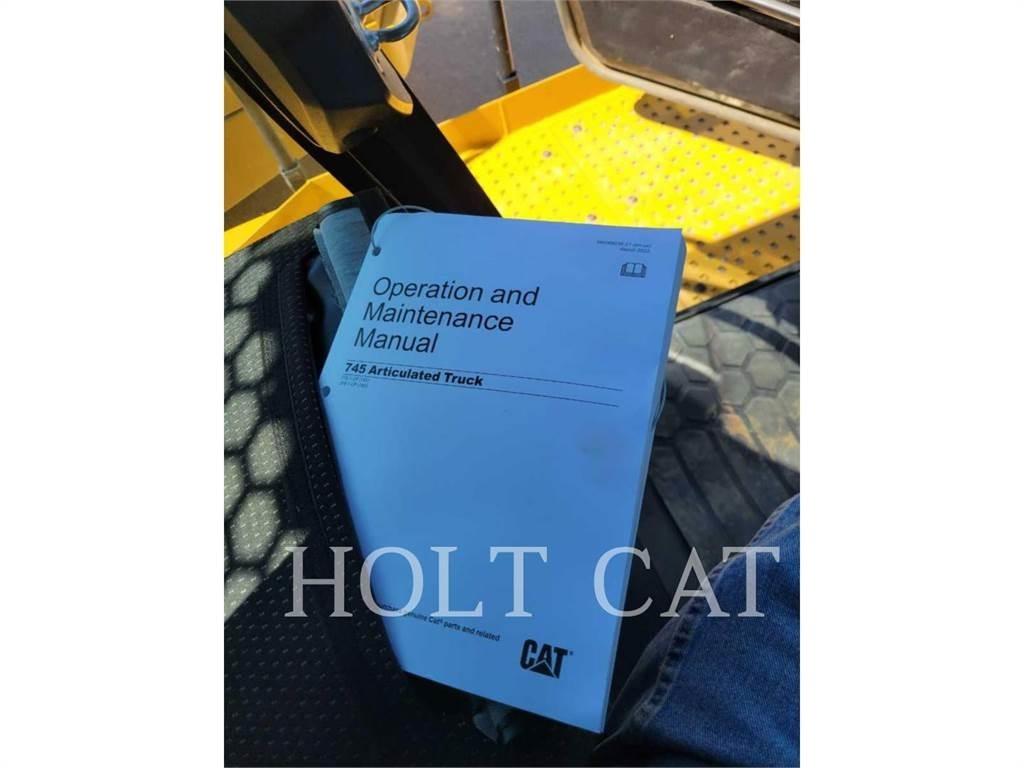 CAT 745 Knik dumptrucks