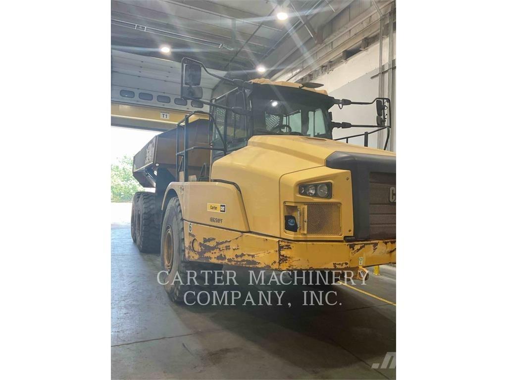 CAT 745 Knik dumptrucks