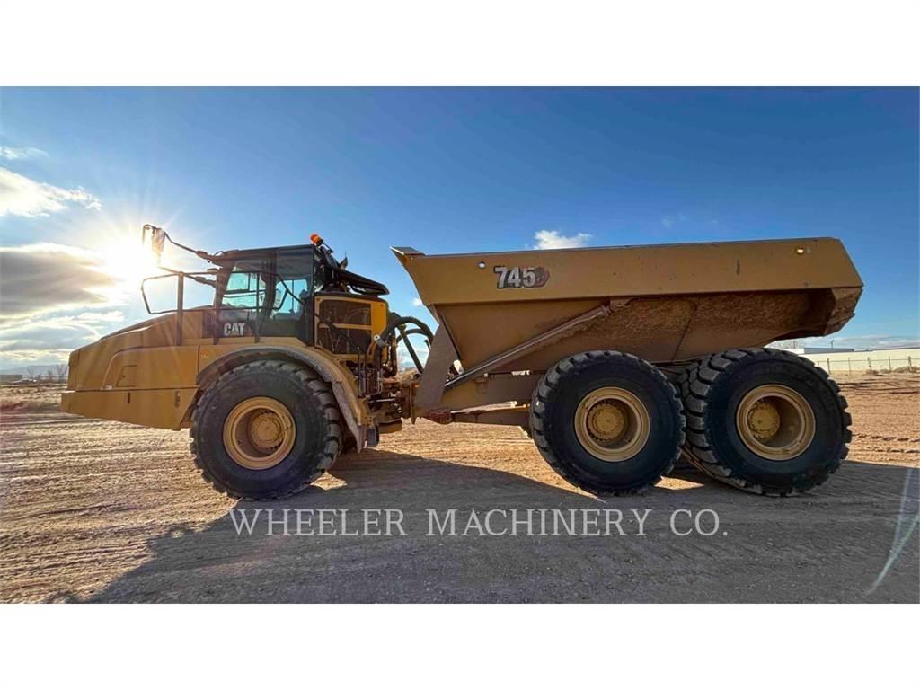 CAT 745 Knik dumptrucks