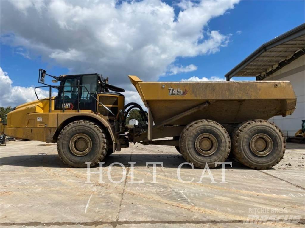 CAT 745 Knik dumptrucks