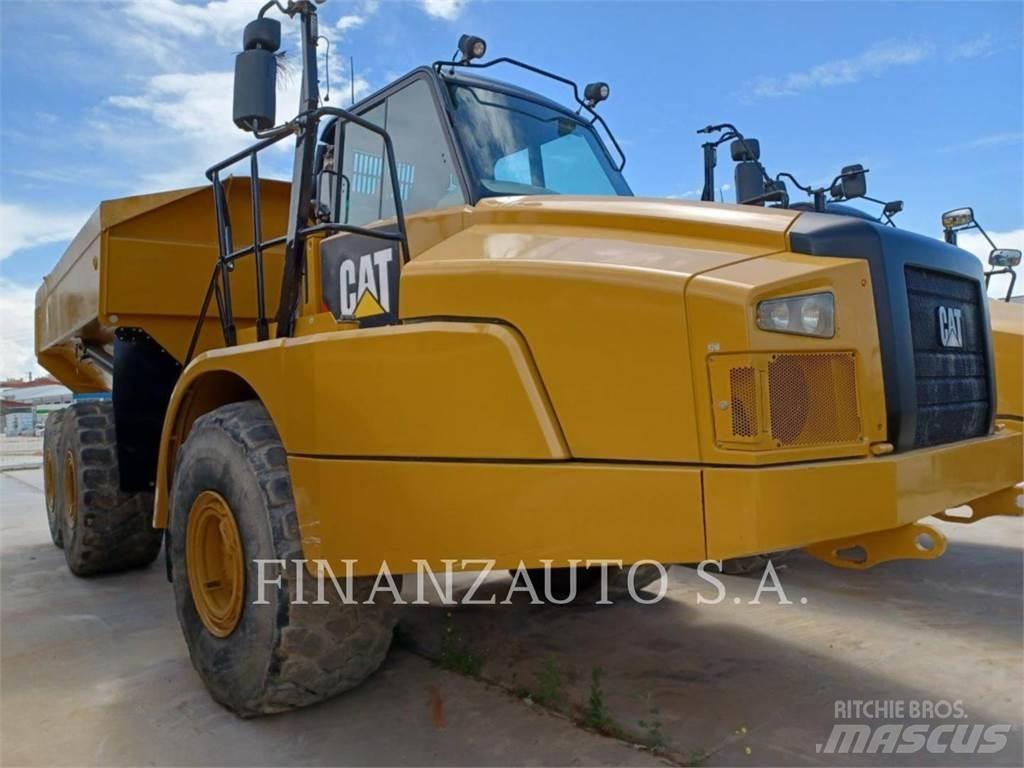 CAT 745 Knik dumptrucks
