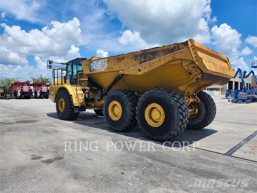 CAT 745 Knik dumptrucks