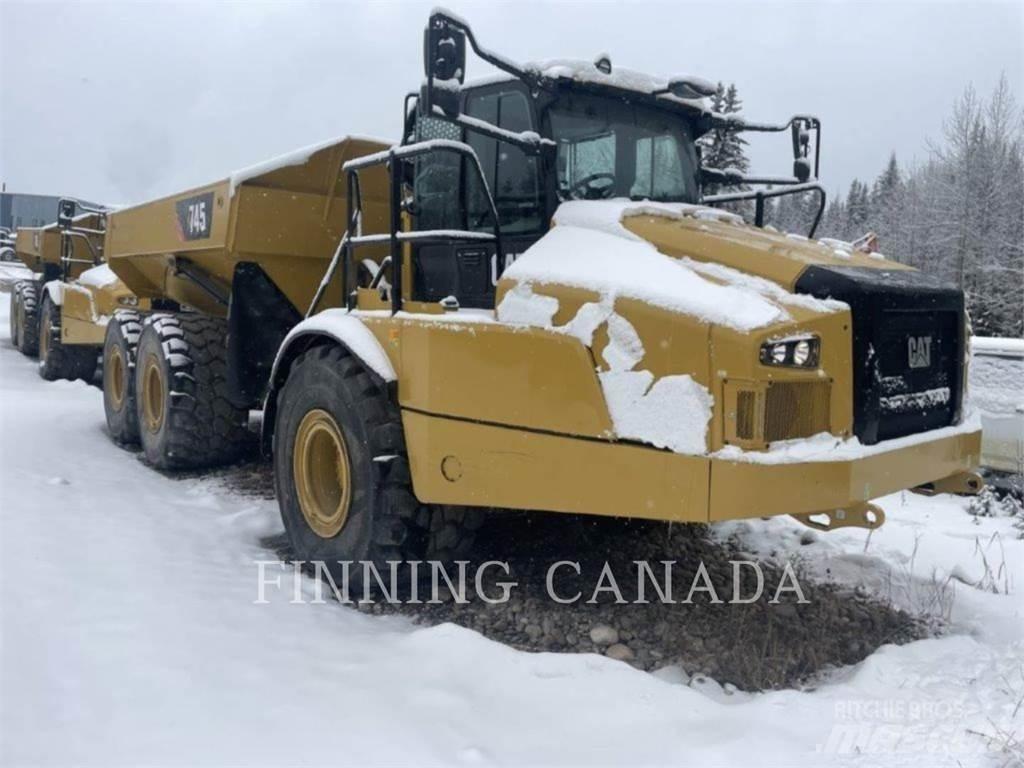 CAT 745 Knik dumptrucks