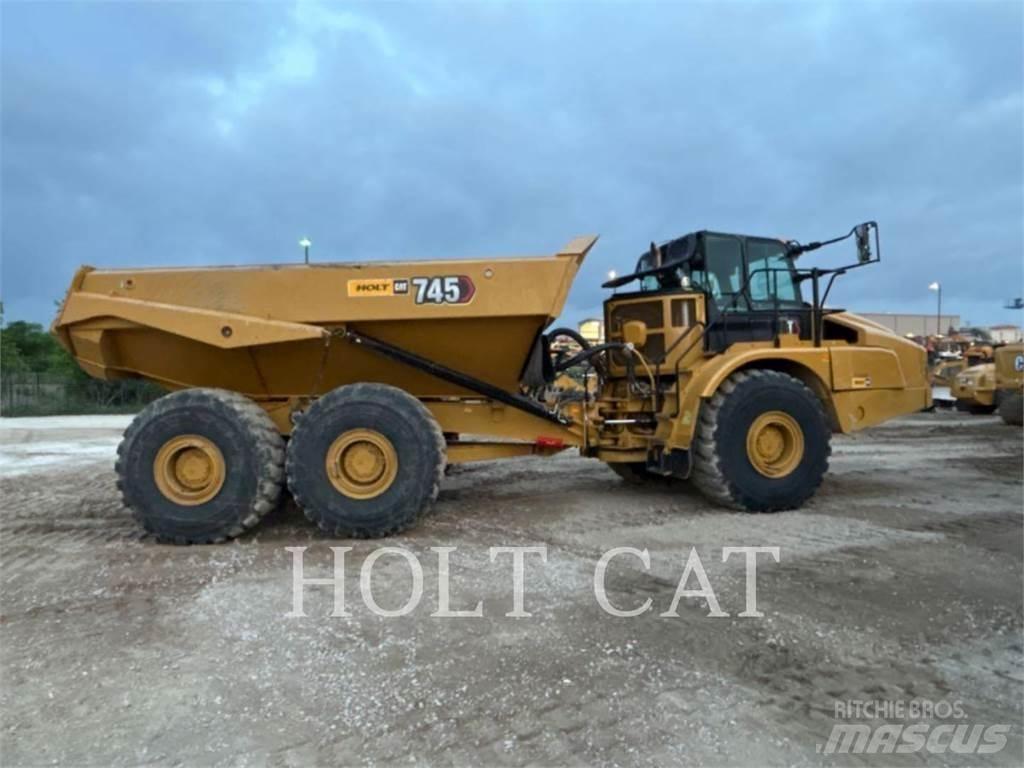 CAT 745 Knik dumptrucks