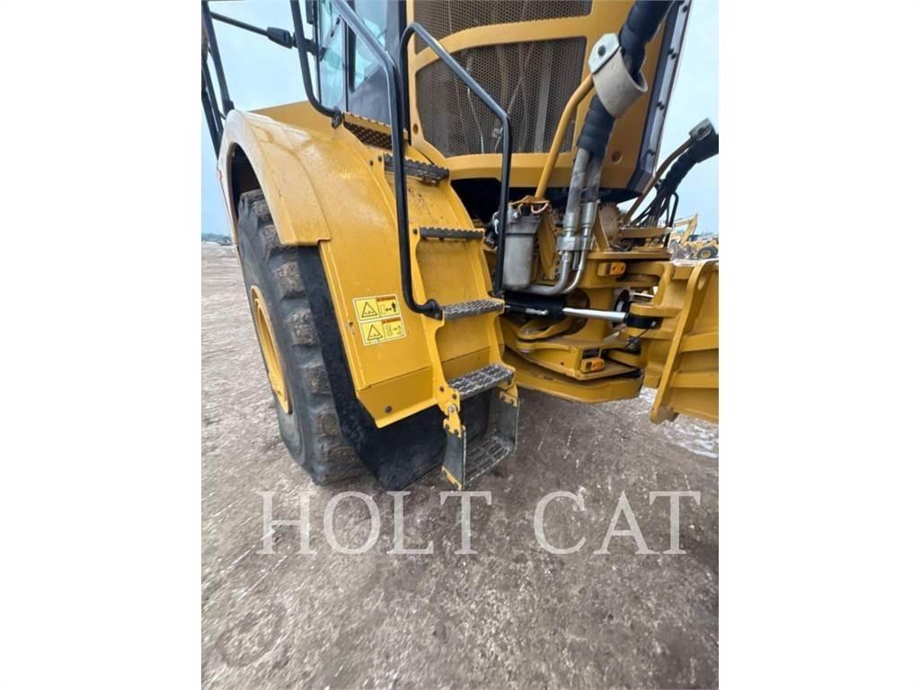 CAT 745 Knik dumptrucks