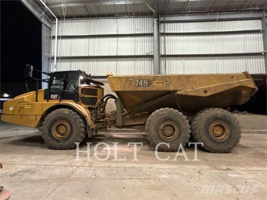 CAT 745 Knik dumptrucks