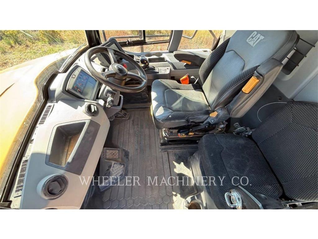 CAT 745 Knik dumptrucks