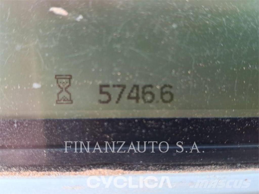 CAT 745 Knik dumptrucks