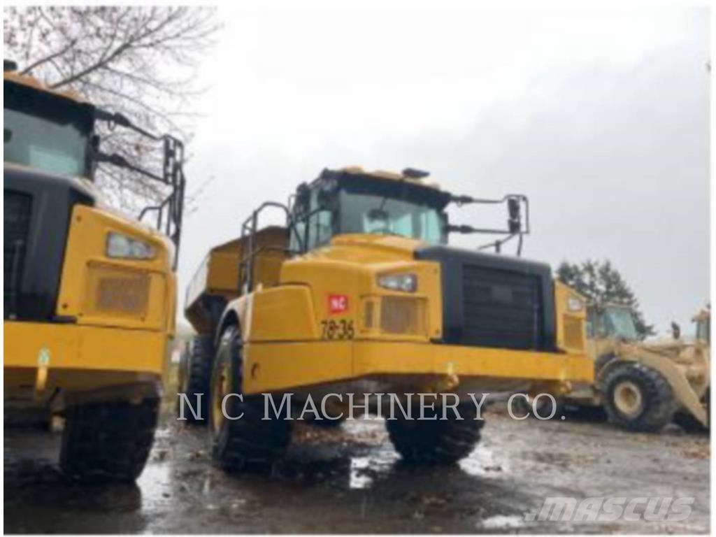 CAT 745 Knik dumptrucks