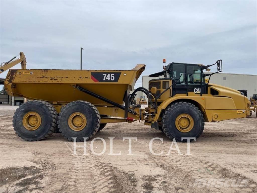 CAT 745 Knik dumptrucks
