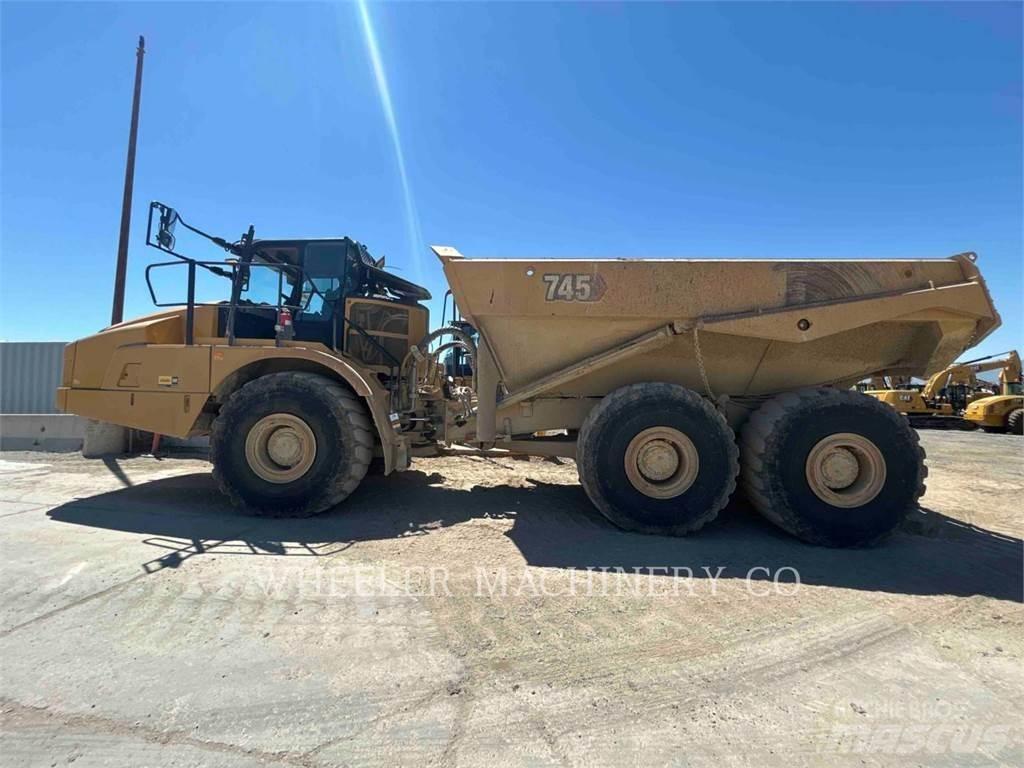 CAT 745 TG Knik dumptrucks