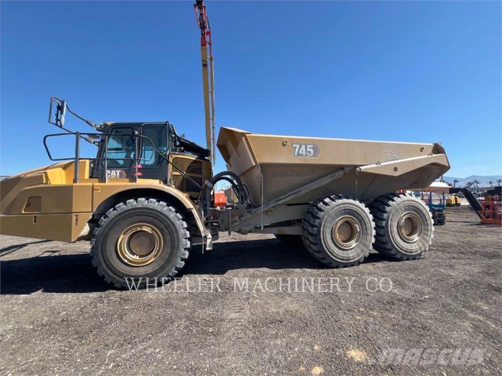 CAT 745 TG Knik dumptrucks