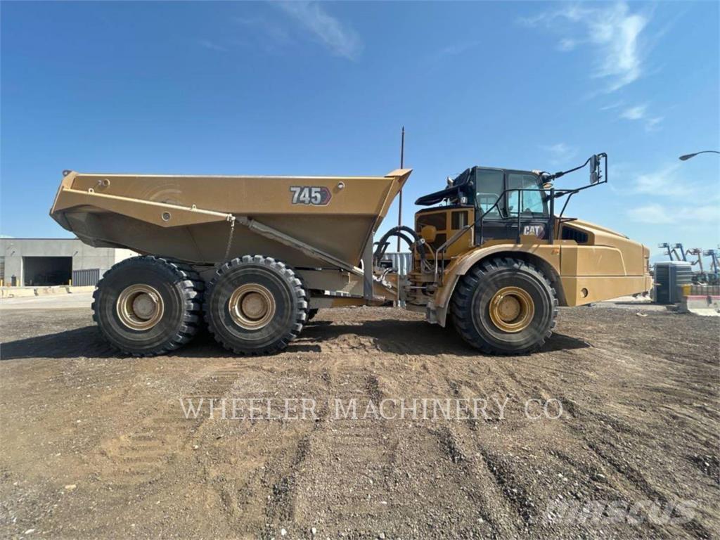 CAT 745 TG Knik dumptrucks