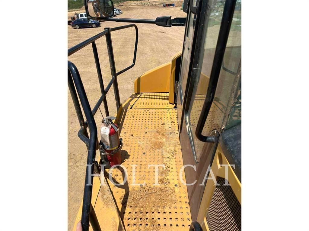 CAT 74504 Knik dumptrucks