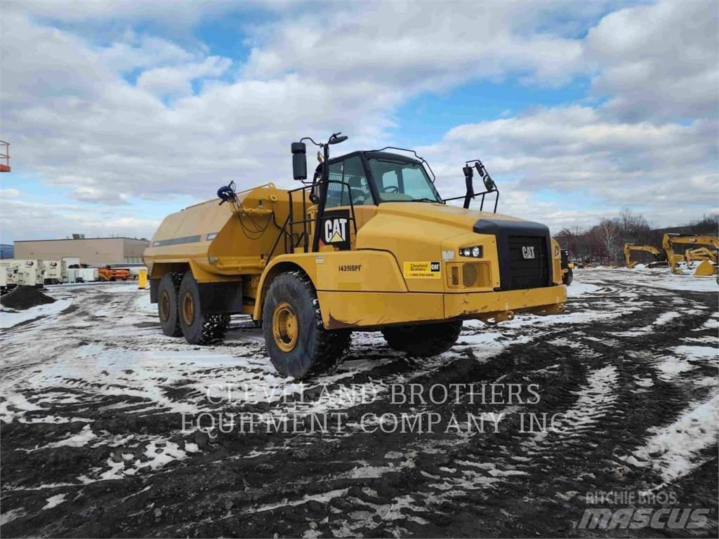 CAT 745C Water tankwagens
